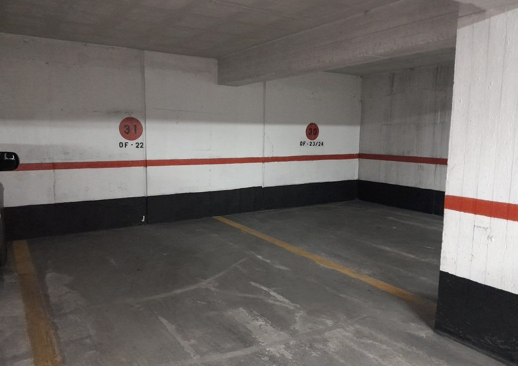 estacionamiento 30-31